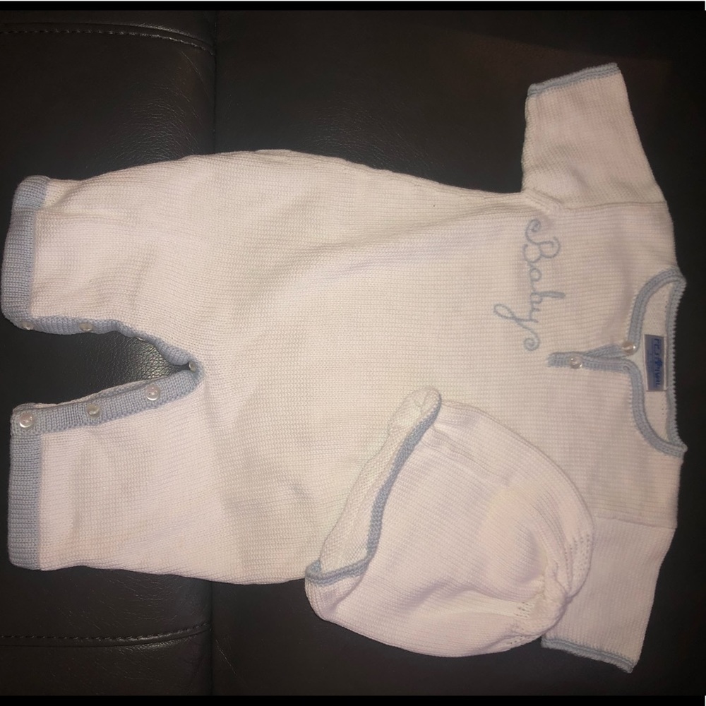 Never Worn Knot Baby Footless Outfit with Hat